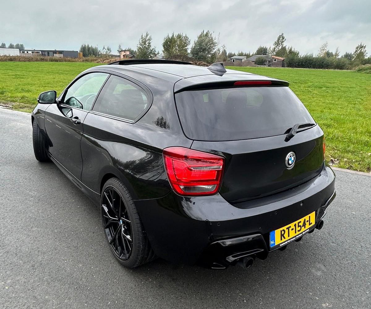 BMW f21 118i